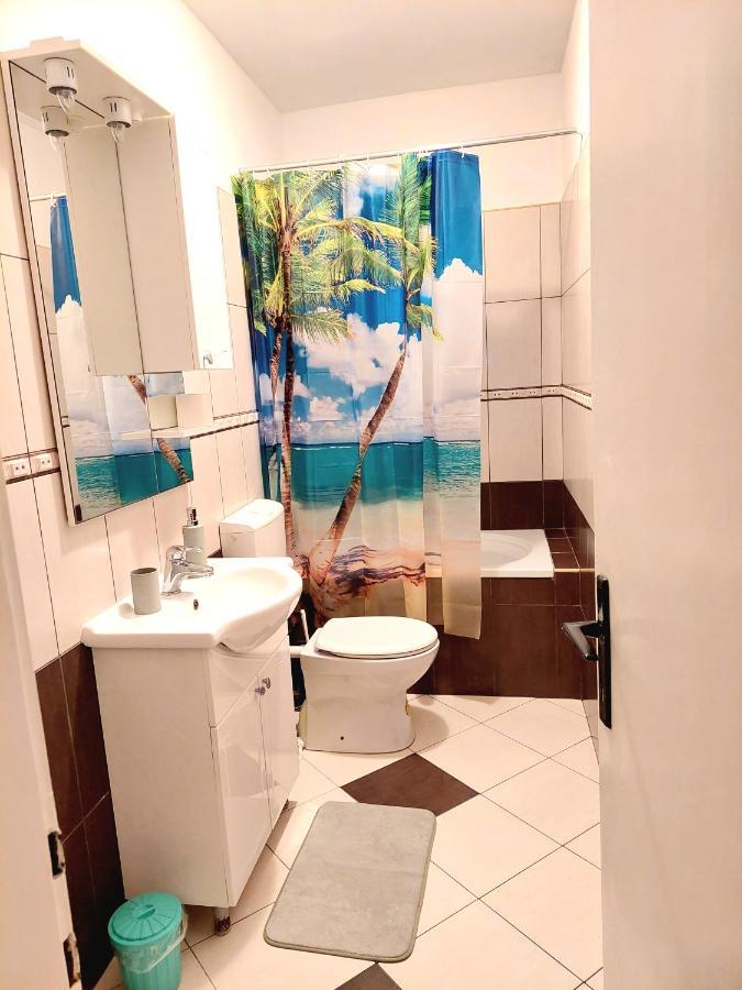 Luna Apartments Baška Voda Εξωτερικό φωτογραφία