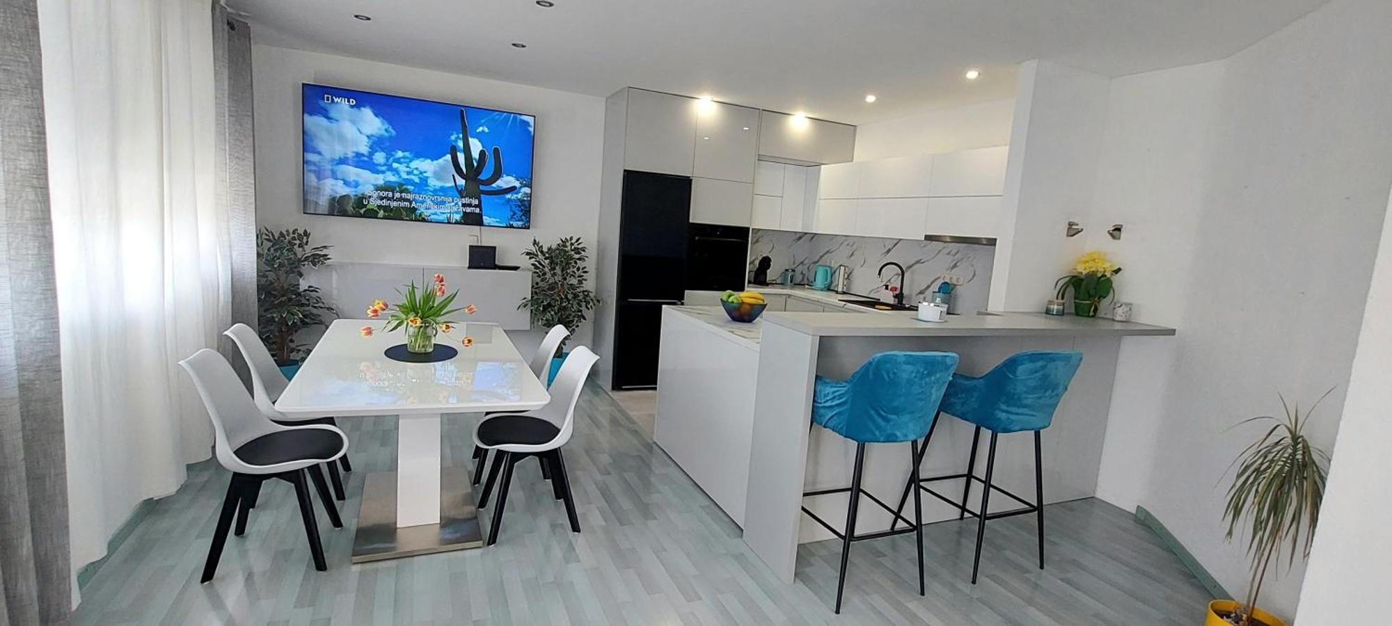 Luna Apartments Baška Voda Εξωτερικό φωτογραφία